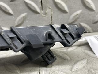 Крепеж бампера левый передний NISSAN NOTE E12 622253VA0A 3 ракурс