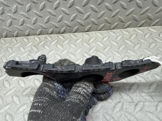 Крепеж бампера правый передний SUBARU STELLA LA110F 52115-B2350 3 ракурс