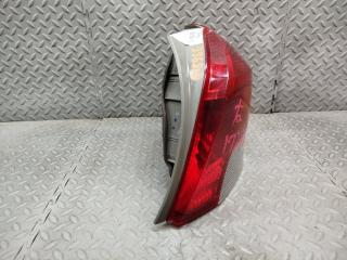 Стоп-сигнал правый задний TOYOTA VITZ SCP90 2SZ-FE 52-185 2 ракурс