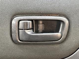 Обшивка дверей левая передняя TOYOTA ALTEZZA GXE10 1G-FE BEAMS 67764-53010 4 ракурс