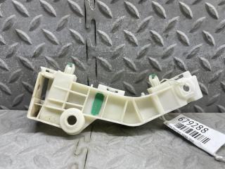 Крепеж бампера правый передний SUZUKI WAGON R MH23S 71732-70K50 1 ракурс