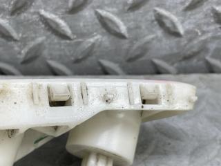 Крепеж бампера правый передний NISSAN FUGA HY51 622221MA0A 3 ракурс
