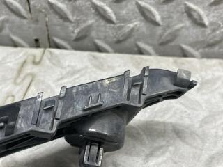 Крепеж бампера правый передний NISSAN NOTE E12 622243VA0B 3 ракурс