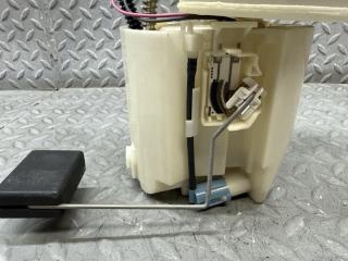 Топливный насос TOYOTA RACTIS NCP100 1NZ-FE 4 ракурс