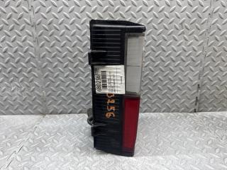Стоп-сигнал правый задний NISSAN VANETTE SS28VN R2 220-61871 3 ракурс