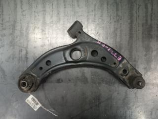 Рычаг правый передний TOYOTA PASSO KGC30 1KR-FE 2 ракурс