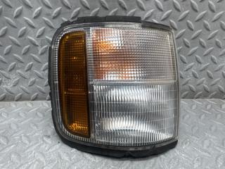 Габарит правый передний ISUZU BIGHORN UBS25GW 6VD1 3334 1 ракурс