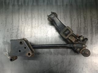 Рычаг правый передний MITSUBISHI DELICA PA4W 4G64 2 ракурс