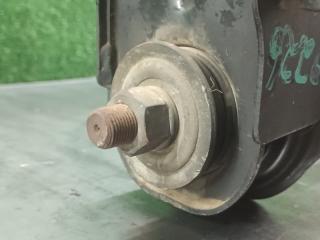 Рычаг правый передний MITSUBISHI DELICA PA4W 4G64 3 ракурс