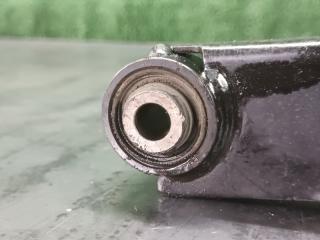 Рычаг правый задний SUBARU EXIGA YA5 EJ205HBKME 2 ракурс
