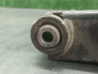 Рычаг правый задний SUBARU EXIGA YA4 EJ204JPJME 2 ракурс