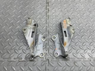 Петля капота NISSAN SERENA TNC24 2 ракурс