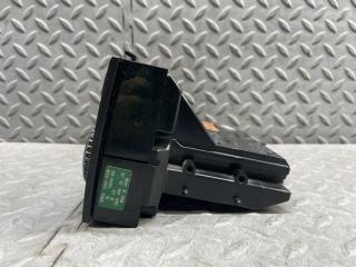 Климат-контроль TOYOTA ALTEZZA GXE10 88650-53051 4 ракурс