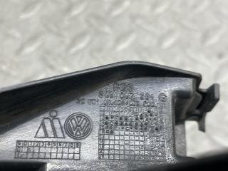 Крепеж бампера правый задний VOLKSWAGEN GOLF 5G5 CJS 5G9807394 5 ракурс