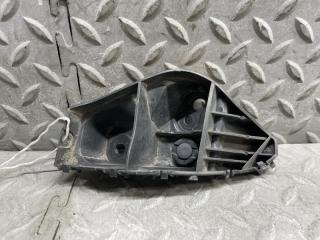 Крепеж бампера левый передний TOYOTA PASSO KGC10 1KR-FE 52116-B1010 2 ракурс