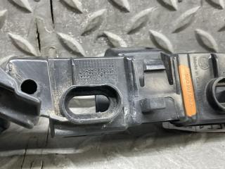 Крепеж бампера правый передний VOLKSWAGEN GOLF 5G5 CJS 5G0807050A 4 ракурс