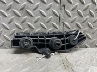 Крепеж бампера левый передний SUBARU STELLA LA100F 52116-B2350 2 ракурс