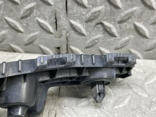 Крепеж бампера правый передний DAIHATSU MOVE LA110S 52115-B2280 3 ракурс