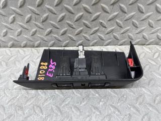 Вход usb TOYOTA YARIS MXPA10 M15A-FKS 55407-K0010 3 ракурс