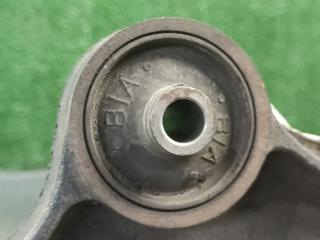 Тяга продольная правая передняя SUZUKI JIMNY JB23W K6A 3 ракурс