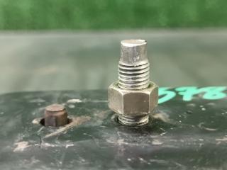 Подушка двигателя правая передняя MITSUBISHI DELICA PA4W 4G64 2 ракурс