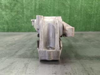 Подушка двигателя правая передняя AUDI TT 8J BWA 8J0199262 4 ракурс