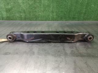 Рычаг правый задний NISSAN SERENA CNC25 MR20DE 1 ракурс