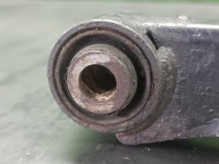 Рычаг правый задний SUBARU LEGACY BP5 EJ203HPCHE 2 ракурс Рычаг правый задний SUBARU LEGACY BP5 EJ203HPCHE 2 ракурс