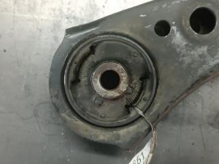 Рычаг правый передний TOYOTA COROLLA NRE214 8NR-FTS 3 ракурс