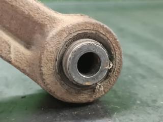 Рычаг правый задний SUBARU LEGACY BH5 EJ202DWEAE 3 ракурс Рычаг правый задний SUBARU LEGACY BH5 EJ202DWEAE 3 ракурс
