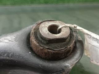 Рычаг правый задний SUBARU LEGACY BP5 EJ203HPCHE 3 ракурс Рычаг правый задний SUBARU LEGACY BP5 EJ203HPCHE 3 ракурс