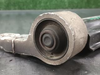 Рычаг правый передний NISSAN TINO V10 QG18DE 3 ракурс