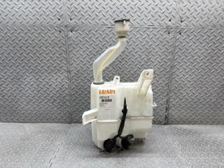 Бачок стеклоомывателя TOYOTA PRIUS ZVW30 060851-317 2 ракурс Бачок стеклоомывателя TOYOTA PRIUS ZVW30 060851-317 2 ракурс