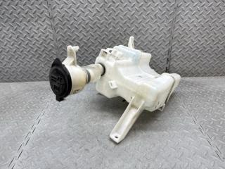Бачок стеклоомывателя TOYOTA PRIUS ZVW30 060851-317 3 ракурс Бачок стеклоомывателя TOYOTA PRIUS ZVW30 060851-317 3 ракурс