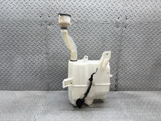 Бачок стеклоомывателя TOYOTA PRIUS ZVW30 060851-317 2 ракурс Бачок стеклоомывателя TOYOTA PRIUS ZVW30 060851-317 2 ракурс