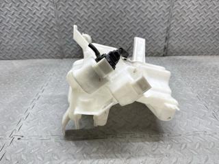 Бачок стеклоомывателя TOYOTA PRIUS ZVW30 060851-317 4 ракурс Бачок стеклоомывателя TOYOTA PRIUS ZVW30 060851-317 4 ракурс