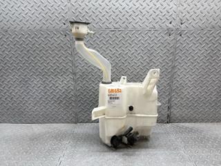Бачок стеклоомывателя TOYOTA PRIUS ZVW30 060851-317 1 ракурс Бачок стеклоомывателя TOYOTA PRIUS ZVW30 060851-317 1 ракурс