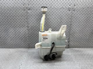 Бачок стеклоомывателя TOYOTA PRIUS ZVW30 060851-317 2 ракурс Бачок стеклоомывателя TOYOTA PRIUS ZVW30 060851-317 2 ракурс