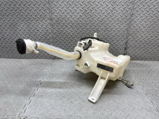 Бачок стеклоомывателя TOYOTA PRIUS ZVW30 060851-317 3 ракурс Бачок стеклоомывателя TOYOTA PRIUS ZVW30 060851-317 3 ракурс