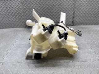 Бачок стеклоомывателя TOYOTA PRIUS ZVW30 060851-317 4 ракурс Бачок стеклоомывателя TOYOTA PRIUS ZVW30 060851-317 4 ракурс
