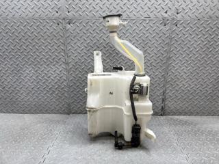 Бачок стеклоомывателя TOYOTA PRIUS ZVW30 060851-317 2 ракурс Бачок стеклоомывателя TOYOTA PRIUS ZVW30 060851-317 2 ракурс