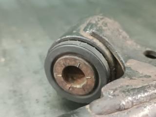 Рычаг правый передний MAZDA CX-3 DK5AW S5 4 ракурс Рычаг правый передний MAZDA CX-3 DK5AW S5 4 ракурс