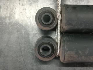 Амортизатор задний TOYOTA PASSO KGC10 1KR-FE 48531-B1011 3 ракурс