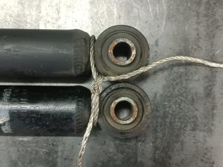 Амортизатор задний SUZUKI PALETTE MK21S K6A 41800-82K00 3 ракурс
