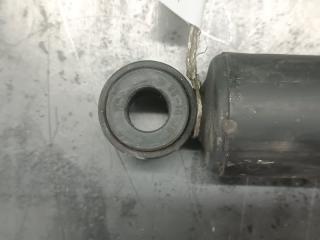 Амортизатор задний NISSAN NV200 VM20 HR16DE 56210JX00D 3 ракурс