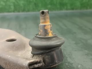 Рычаг правый передний TOYOTA PASSO KGC10 1KR-FE 5 ракурс