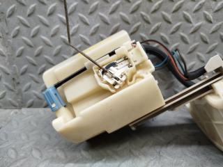 Топливный насос TOYOTA PRIUS ZVW30 3 ракурс