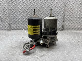 Блок abs TOYOTA PRIUS ZVW30 2ZR-FXE 47070-47050 3 ракурс