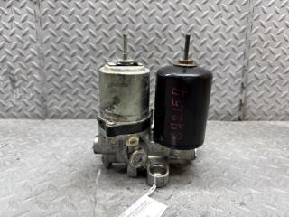 Блок abs TOYOTA PRIUS ZVW30 2ZR-FXE 47070-47050 1 ракурс