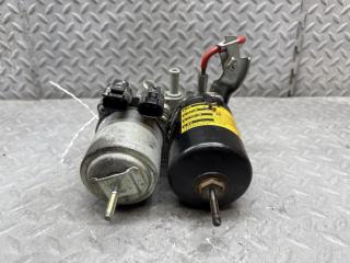 Блок abs TOYOTA PRIUS ZVW30 2ZR-FXE 47070-47050 5 ракурс